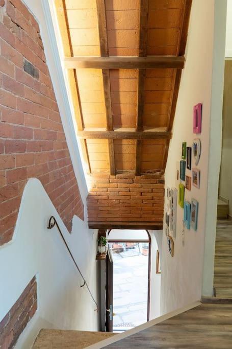Casa Vacanze L'Angolo Fiorito Беттолле Экстерьер фото